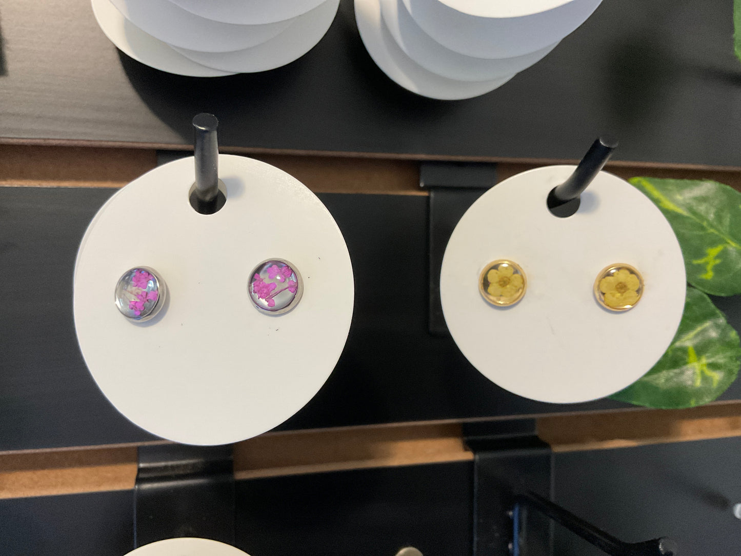 Stud earrings, real dried flowers, stainless steel